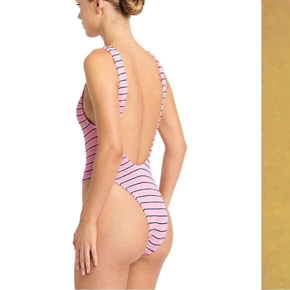 Bond-eye maxam Pink Striped One Piece Swimsuit NWOT - Picture 3 of 5